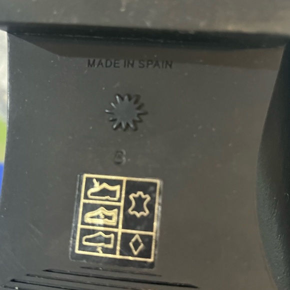 Stuart Weitzman Palmer Highshine Loafer-8 - Picture 11 of 15